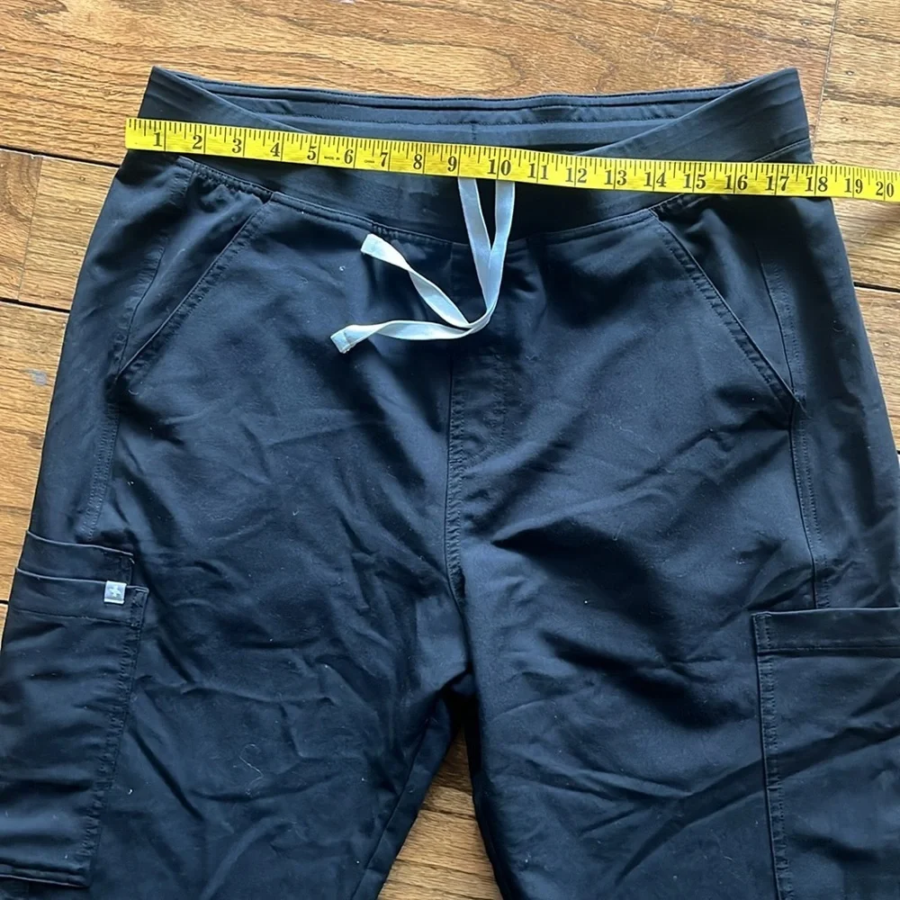 Figs Slim Cairo Cargo Scrub Pants